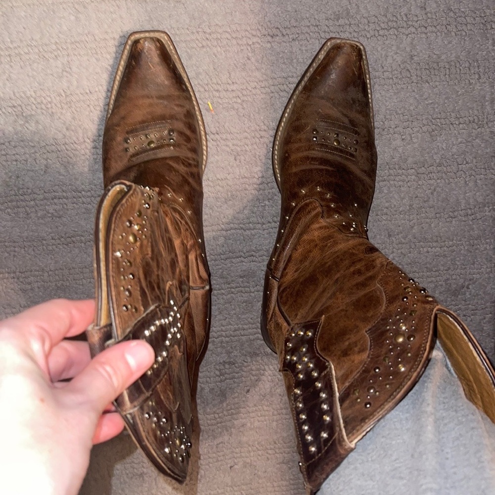 Leather boots